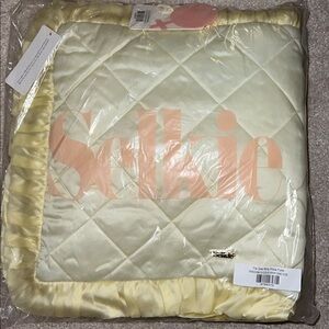 NWT Selkie Pillow purse in Dole Whip